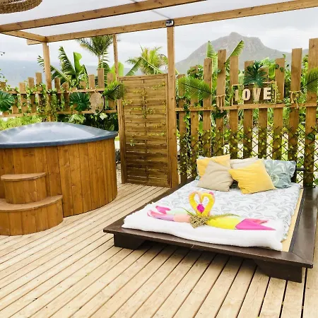 Bernegal Maday, Heated Bathtub Piscina Y Jardin By Deihu Experiences Διαμέρισμα Buzanada