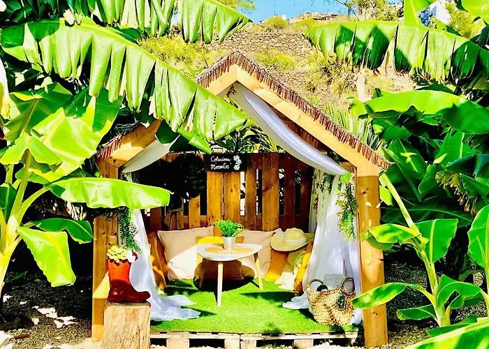Bernegal Maday, Heated Bathtub Piscina Y Jardin By Deihu Experiences * Buzanada