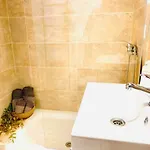 شقة Bernegal Maday, Heated Bathtub Piscina Y Jardin By Deihu Experiences Buzanada