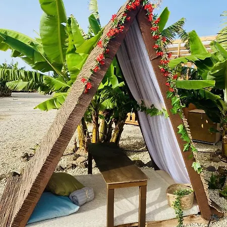 Bernegal Maday, Heated Bathtub Piscina Y Jardin By Deihu Experiences Buzanada