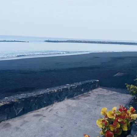 Bernegal Maday, Heated Bathtub Piscina Y Jardin By Deihu Experiences Lägenhet *