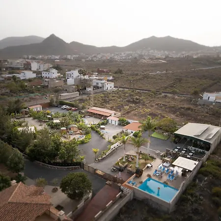 Bernegal Maday, Heated Bathtub Piscina Y Jardin By Deihu Experiences *