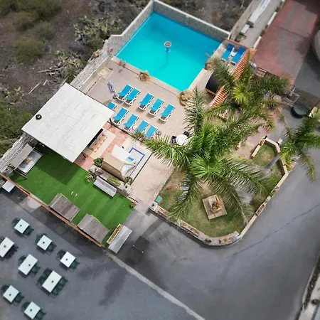 Bernegal Maday, Heated Bathtub Piscina Y Jardin Apartment