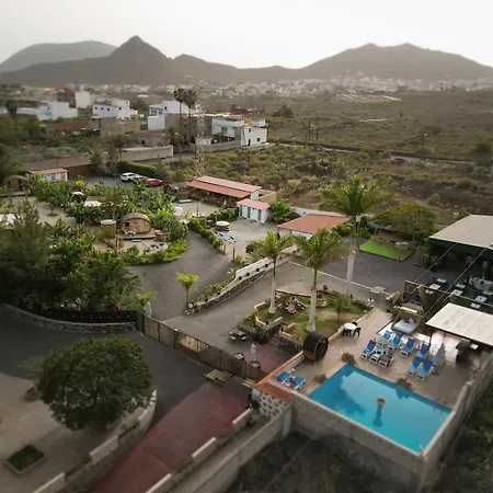 Apartment Bernegal Maday, Heated Bathtub Piscina Y Jardin *
