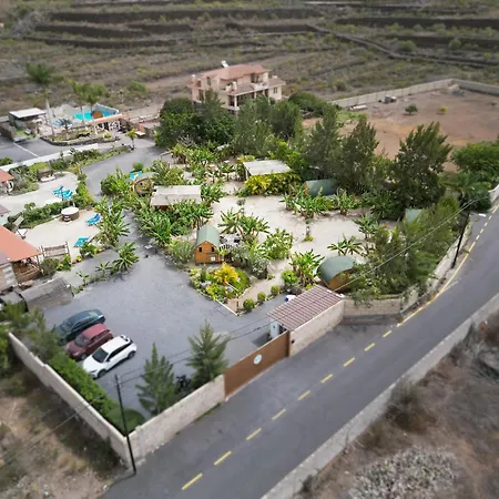 Bernegal Maday, Heated Bathtub Piscina Y Jardin By Deihu Experiences *