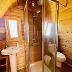 Appartamento Bernegal Maday, Heated Bathtub Piscina Y Jardin By Deihu Experiences