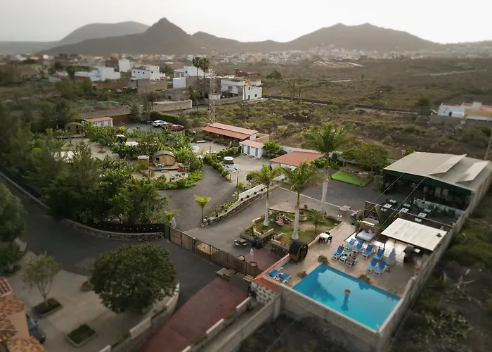 Appartamento Bernegal Maday, Heated Bathtub Piscina Y Jardin By Deihu Experiences *