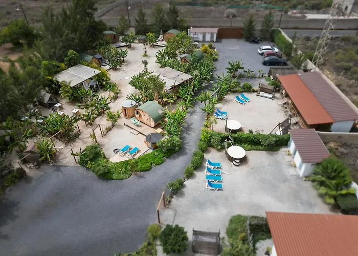 Bernegal Maday, Heated Bathtub Piscina Y Jardin By Deihu Experiences Appartamento *